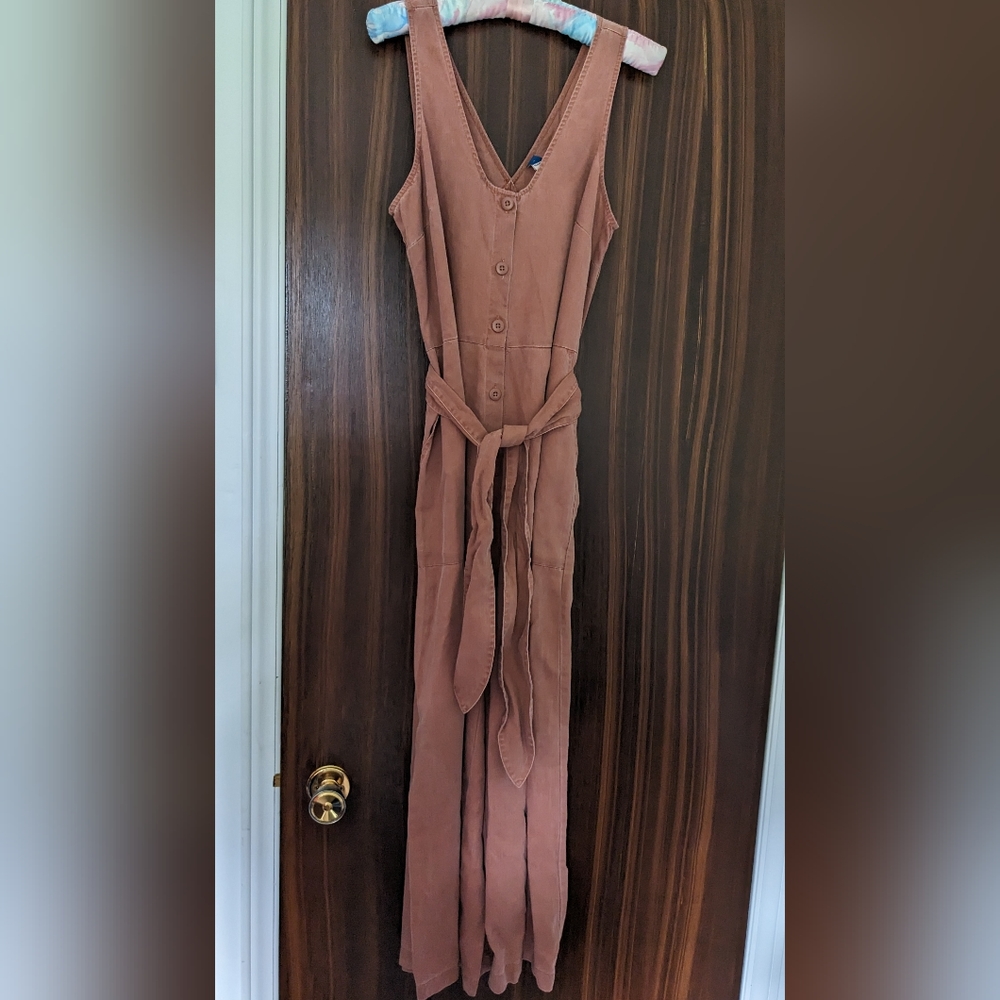 NWT old navy jumper size M